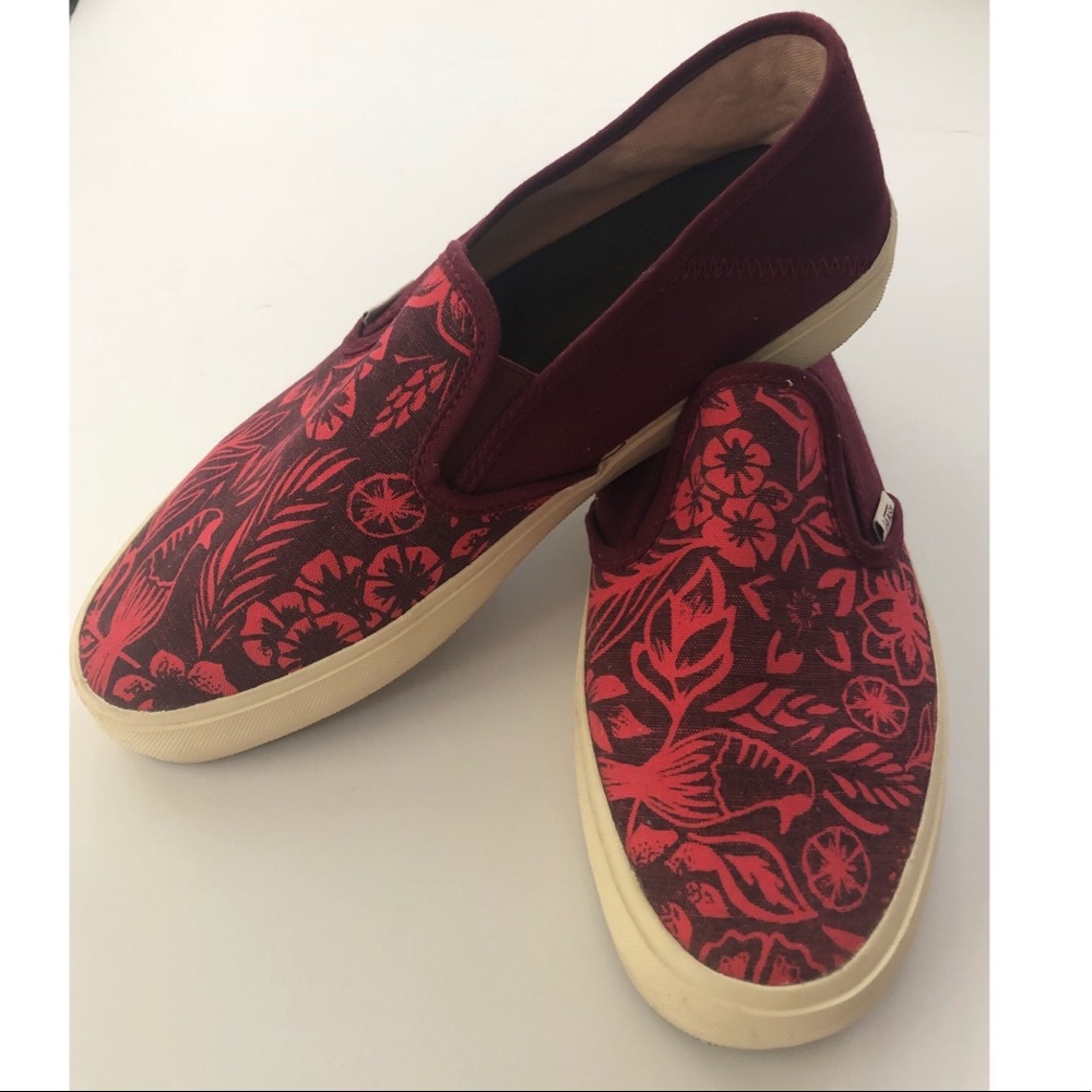 Vans Tropical Bird Print Slip On Shoes